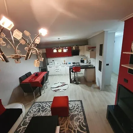 Ena Apartment *